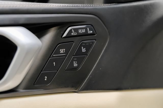 Used 2021 BMW ALPINA XB7 AWD/4WD image 56
