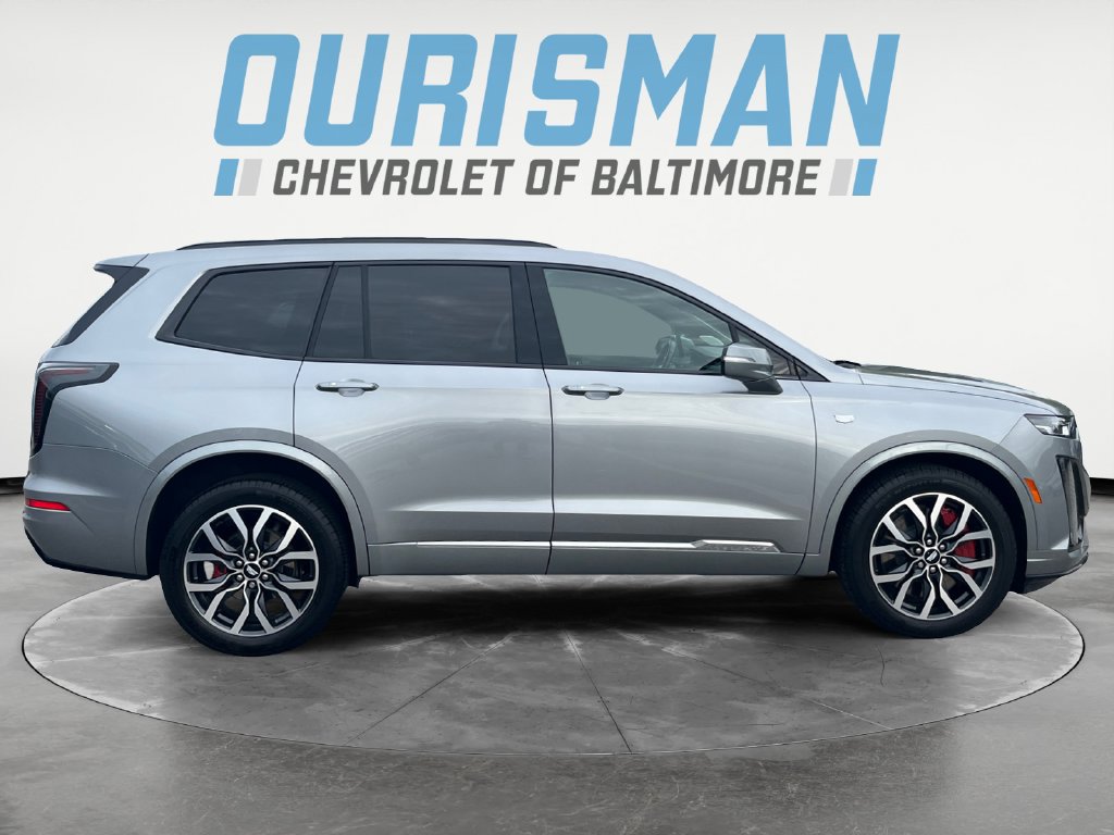 Used 2025 Cadillac XT6 Sport AWD/4WD image 7