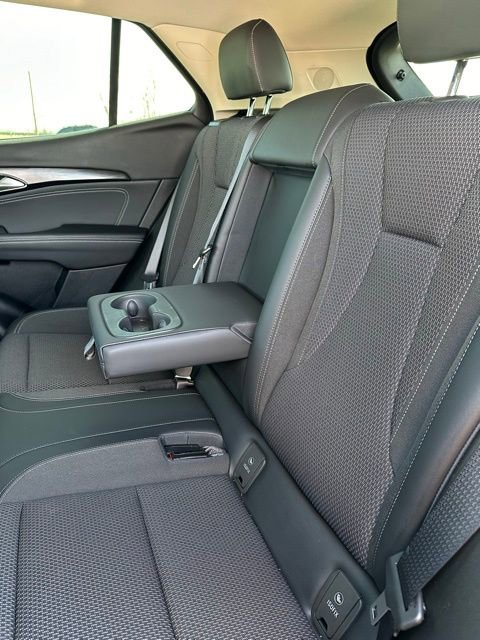 Used 2023 Buick Envision Preferred image 16