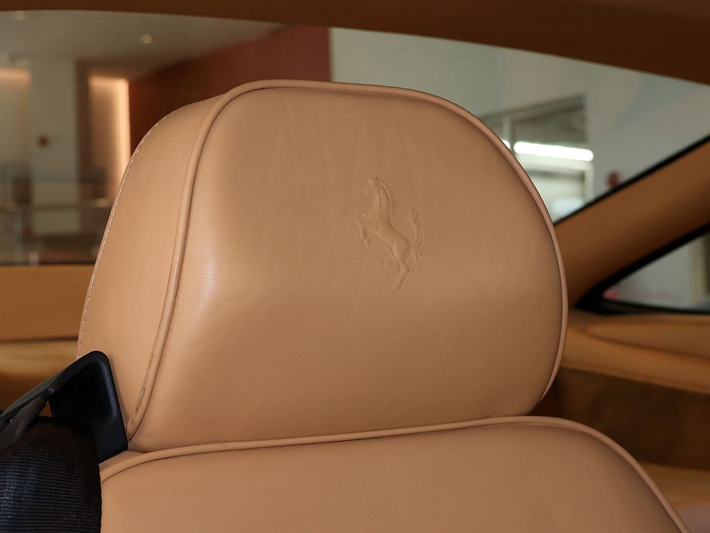 Used 1998 Ferrari 550 Maranello image 35
