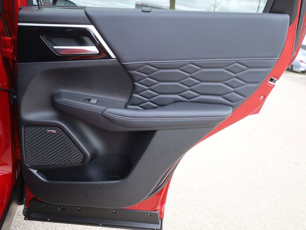 New 2025 Mitsubishi Outlander SEL image 20