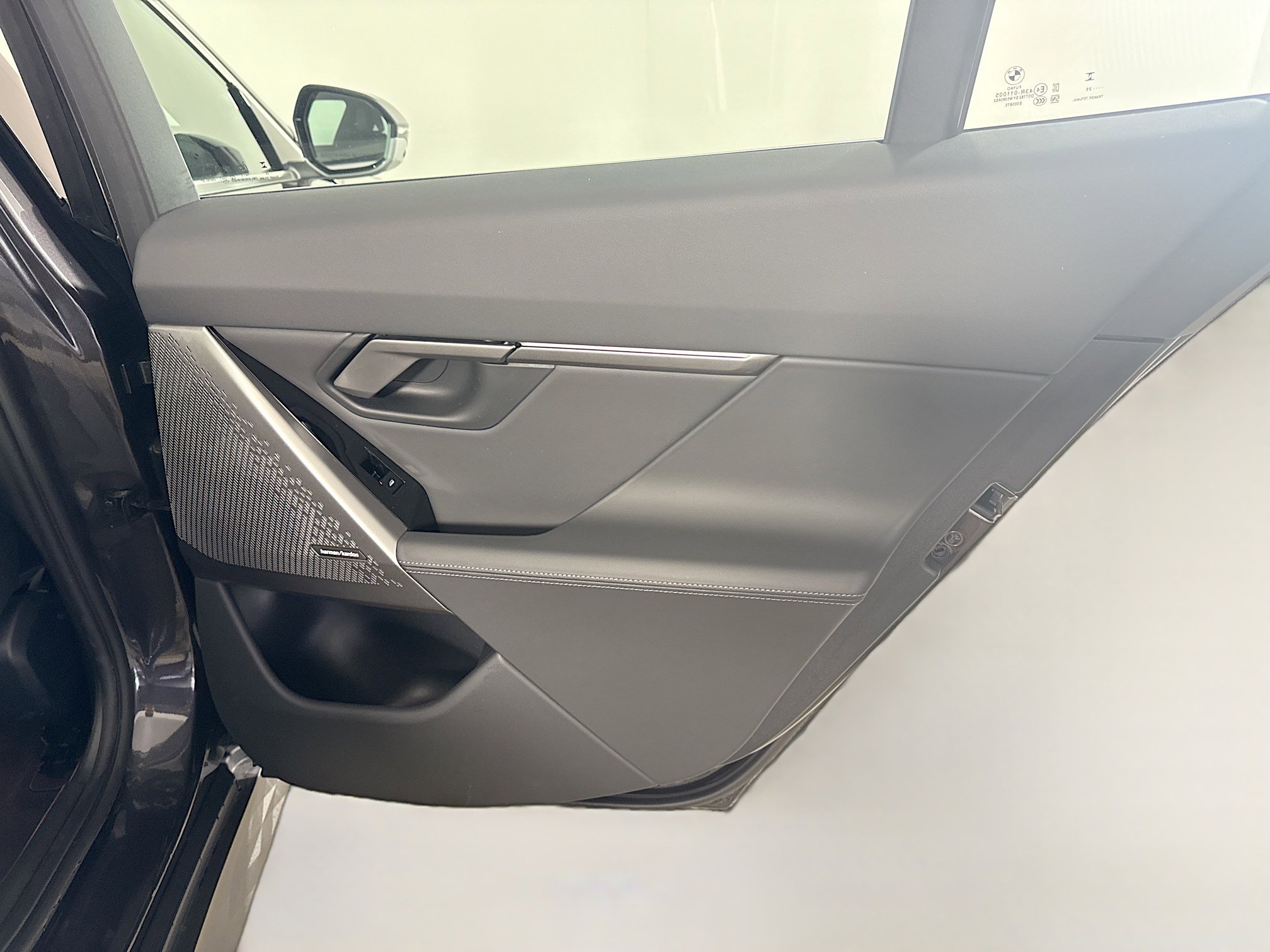 Used 2026 BMW 530i image 28