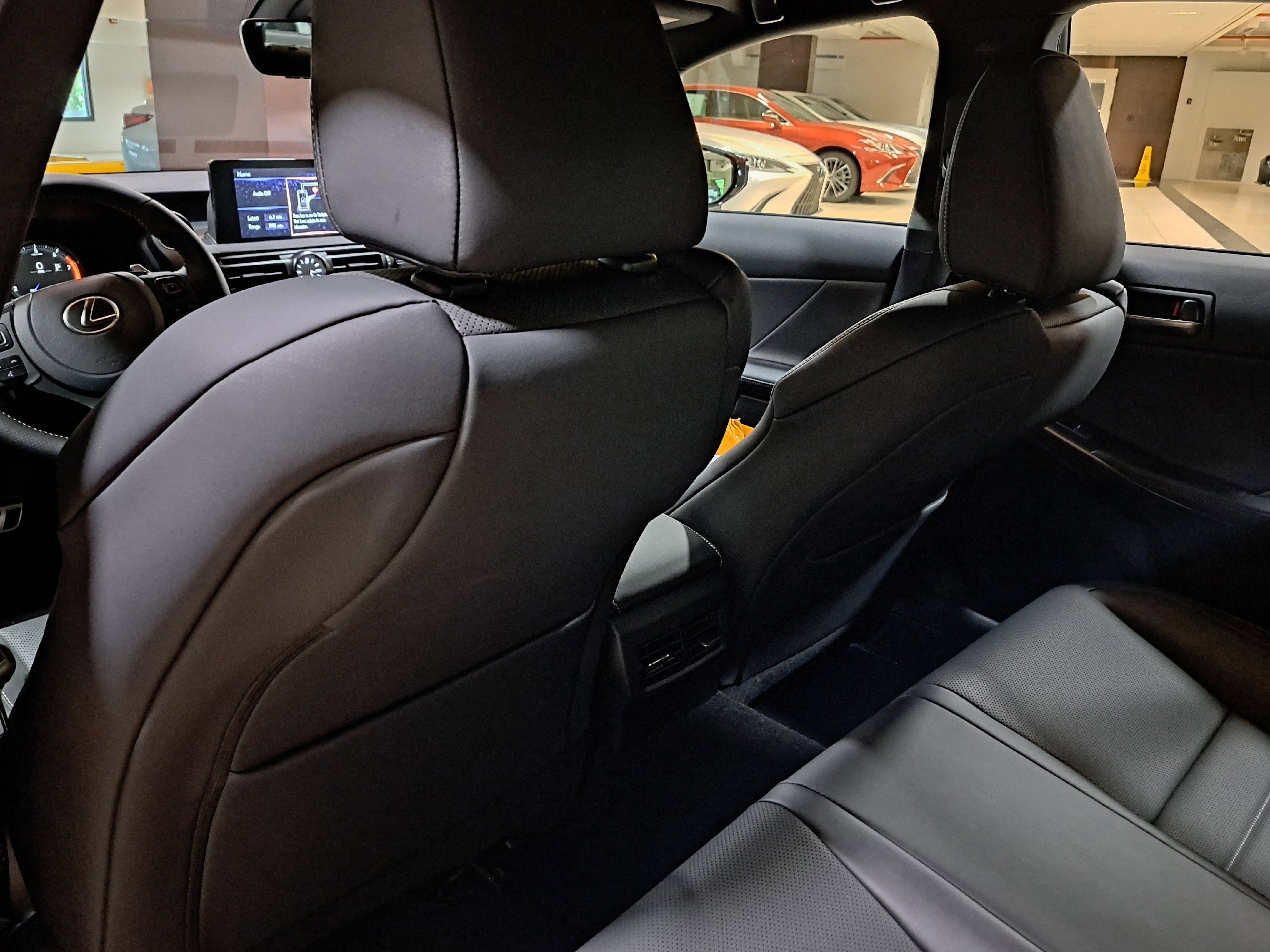 New 2025 Lexus IS 350 F Sport image 9