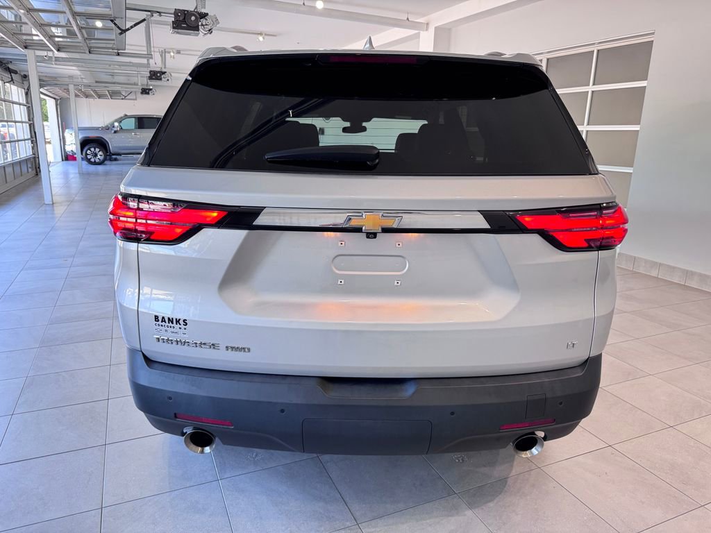 Certified 2022 Chevrolet Traverse LT w/ LPO, Floor Liner Package image 7