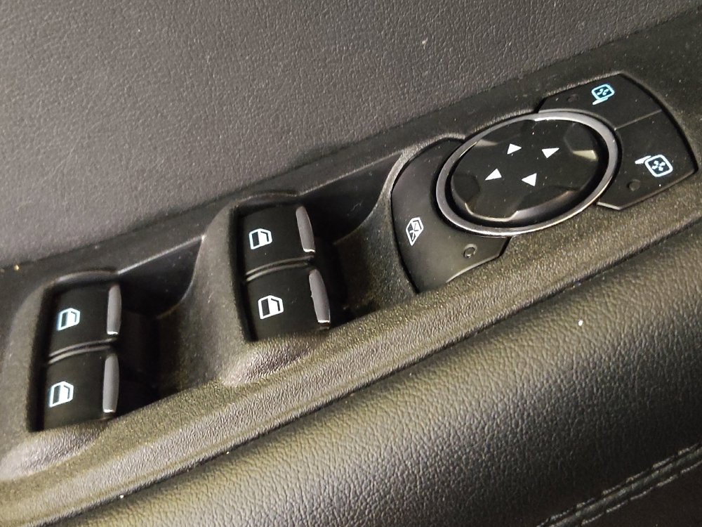 Used 2024 Ford Edge SEL image 27