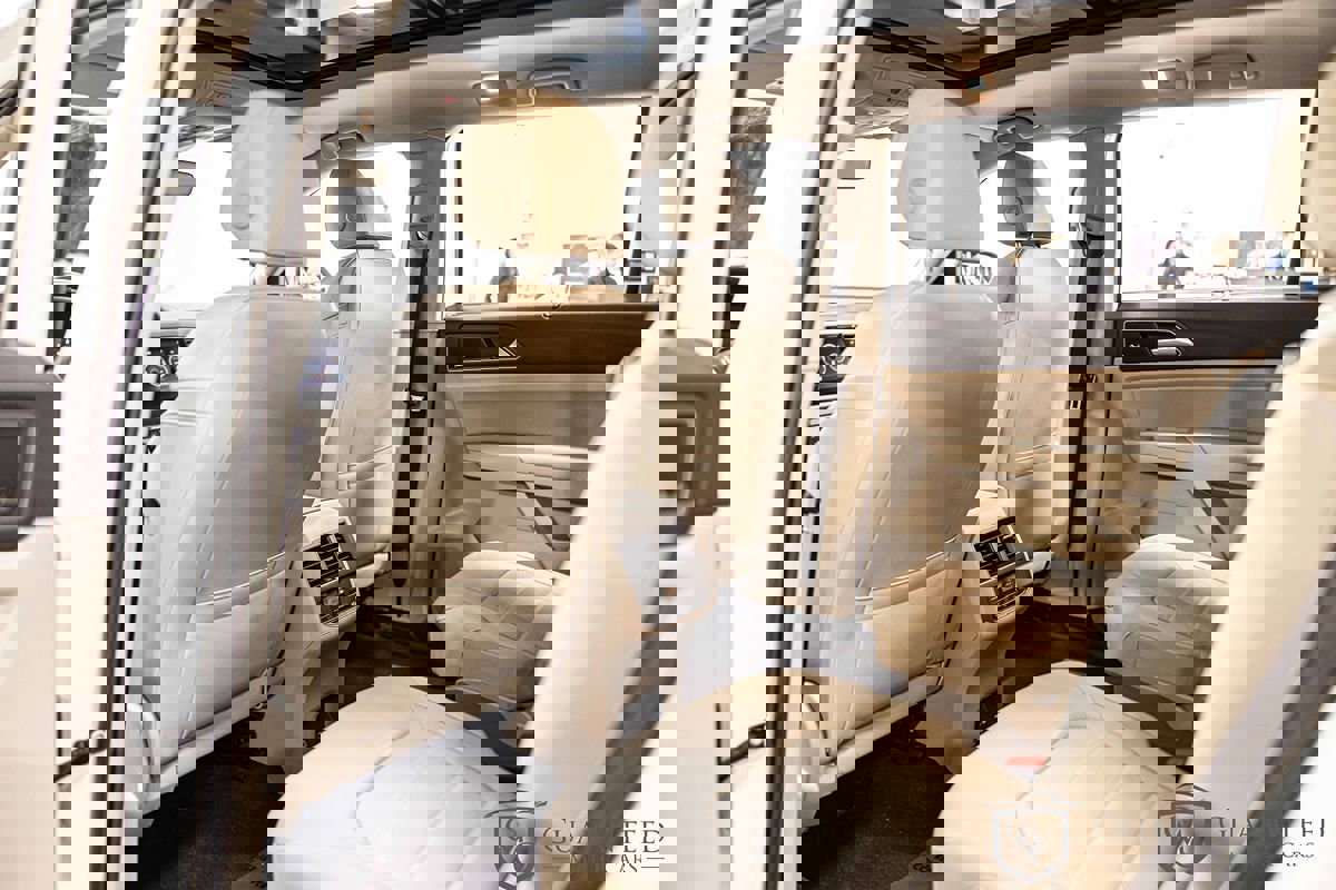 Used 2019 Volkswagen Atlas SEL Premium image 31