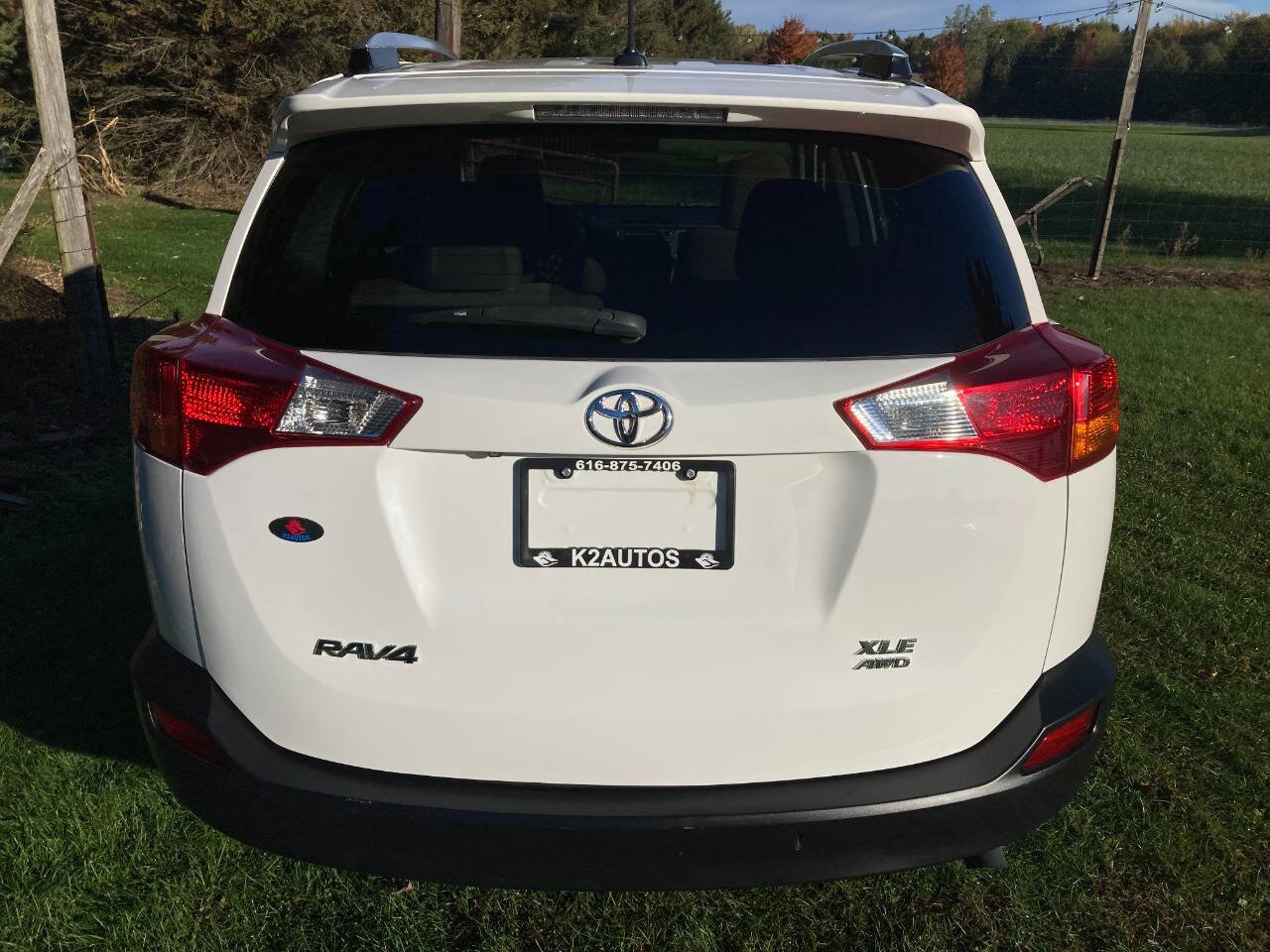 Used 2015 Toyota RAV4 XLE image 10