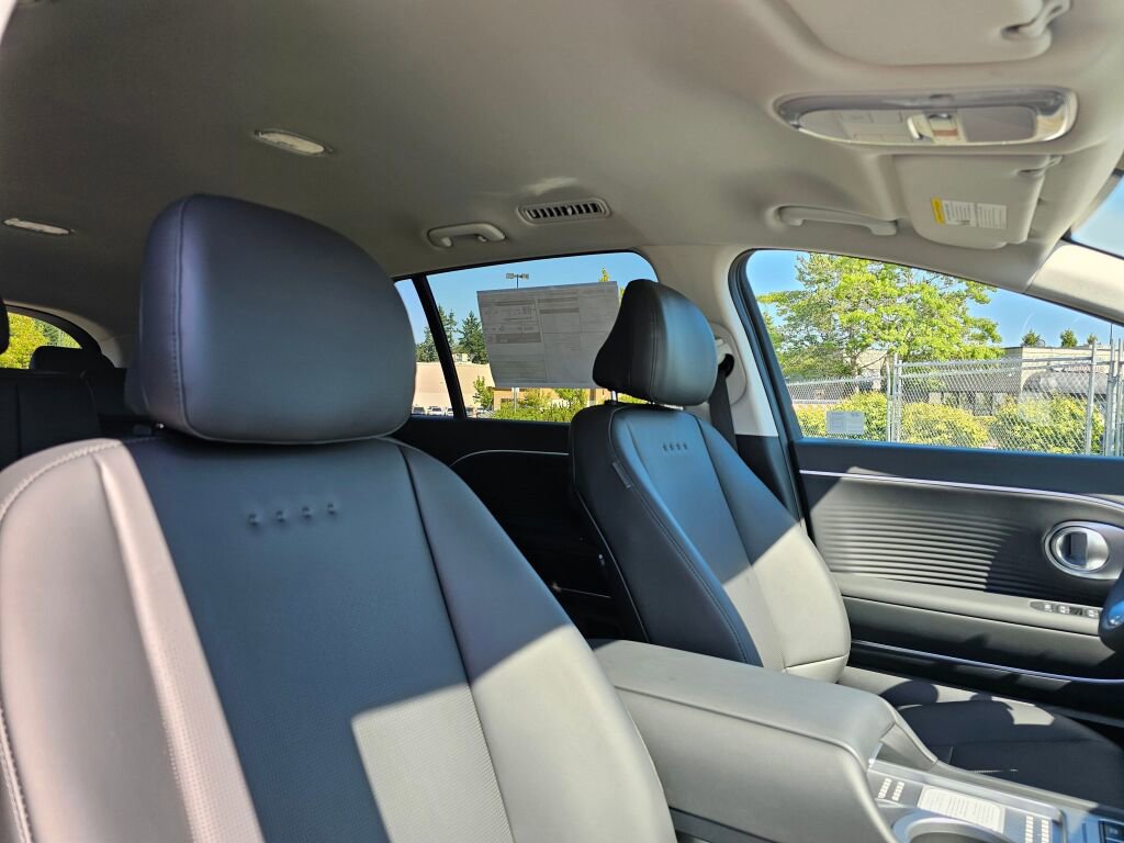 New 2026 Hyundai Ioniq 9 SEL image 11