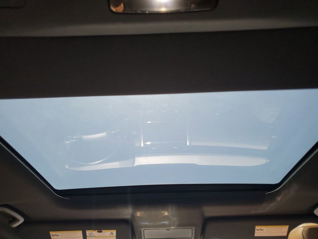 Used 2019 Land Rover Discovery HSE image 20