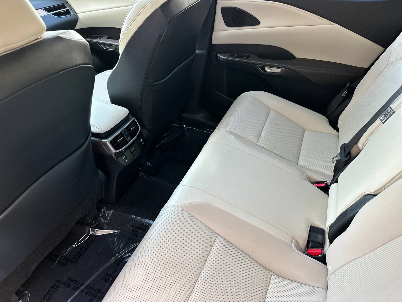 Used 2024 Lexus RX 350 Premium w/ Convenience Package FWD image 13