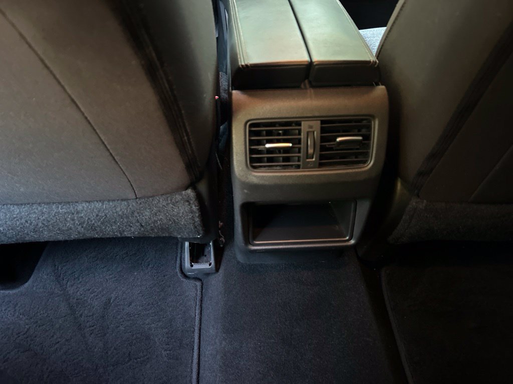 Used 2021 Nissan Rogue S FWD image 29