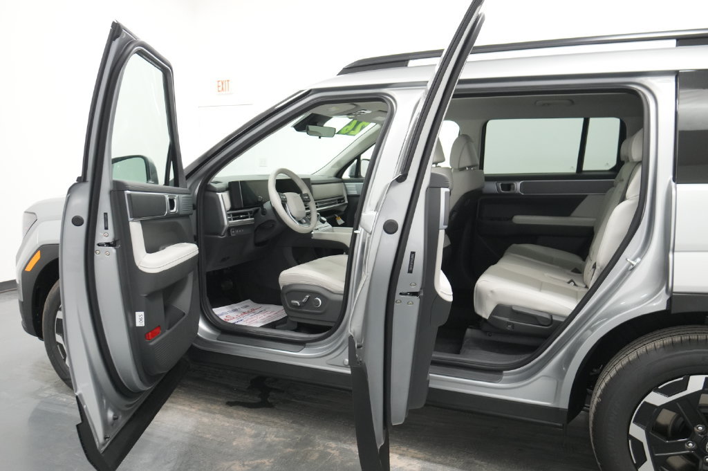 New 2026 Hyundai Santa Fe SEL AWD/4WD image 17