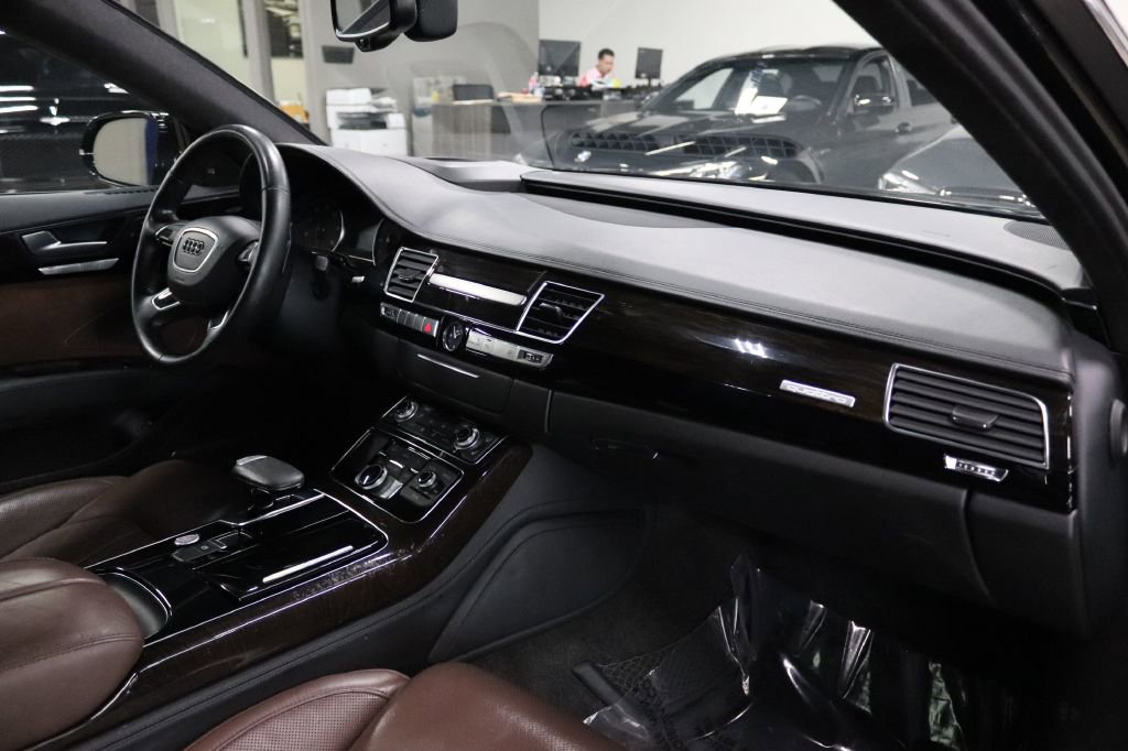 Used 2016 Audi A8 L 4.0T image 25