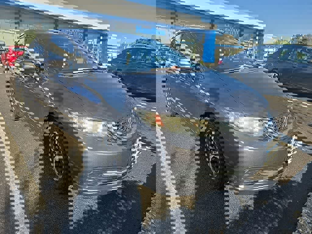 Used 2015 Honda Civic SE image 3