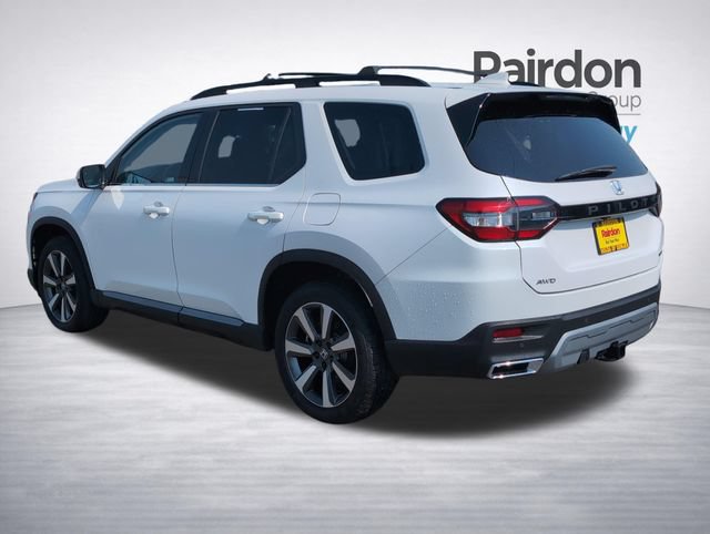 Used 2023 Honda Pilot Touring image 5