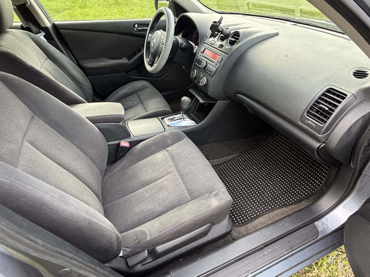 Used 2010 Nissan Altima 2.5 S image 11