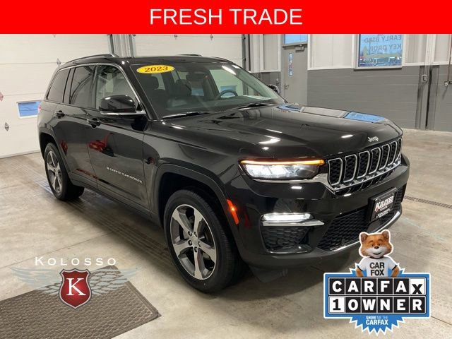 Used 2023 Jeep Grand Cherokee Limited w/ Luxury Tech Group II image 1