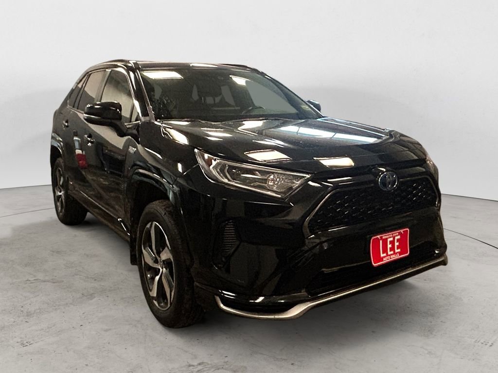 Used 2021 Toyota RAV4 SE image 7
