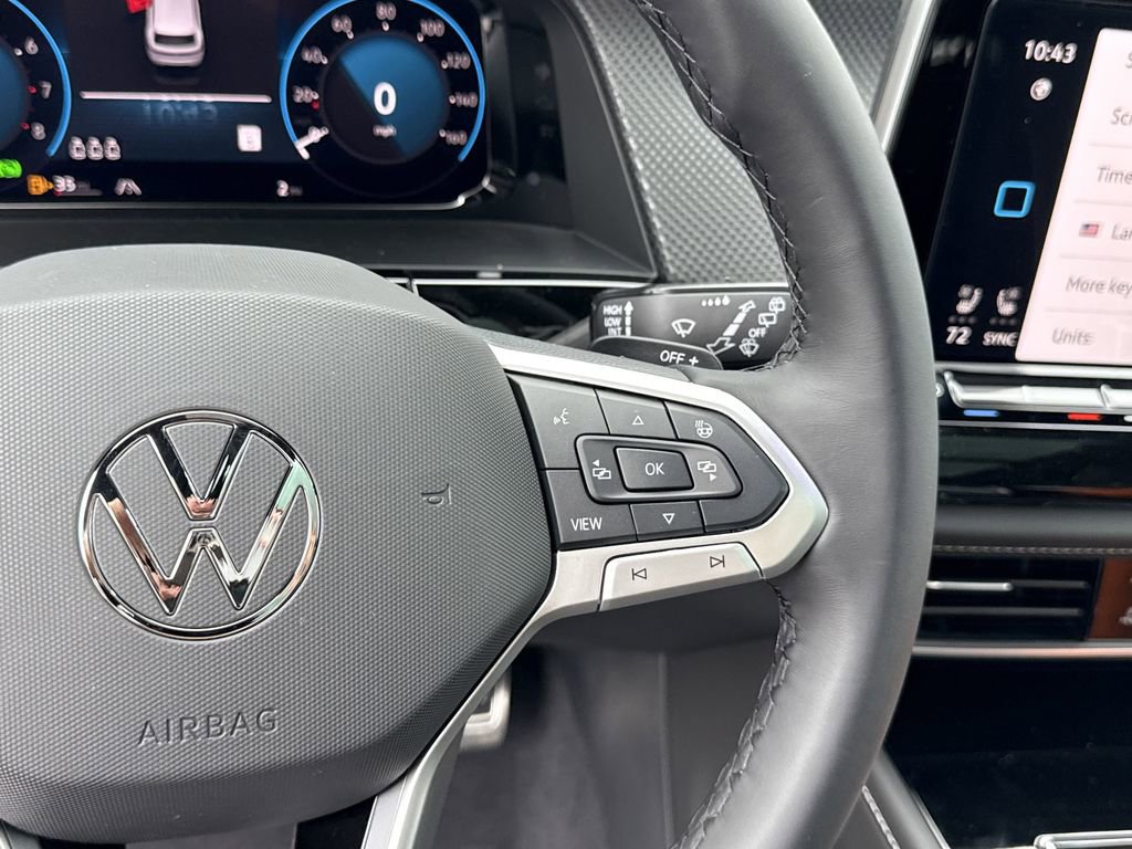 New 2025 Volkswagen Atlas Cross Sport SEL R-Line image 28