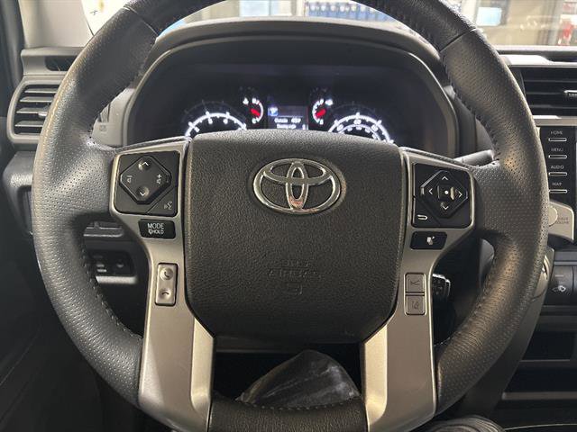Used 2023 Toyota 4Runner SR5 image 15
