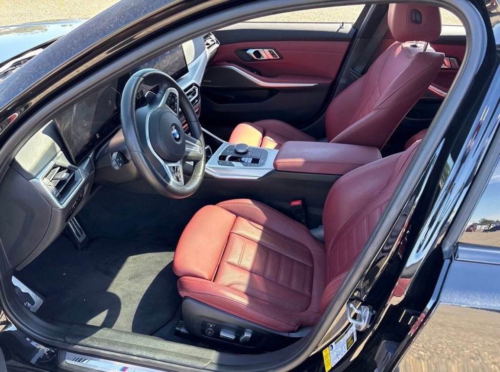 Used 2023 BMW M340i w/ Premium Package image 5