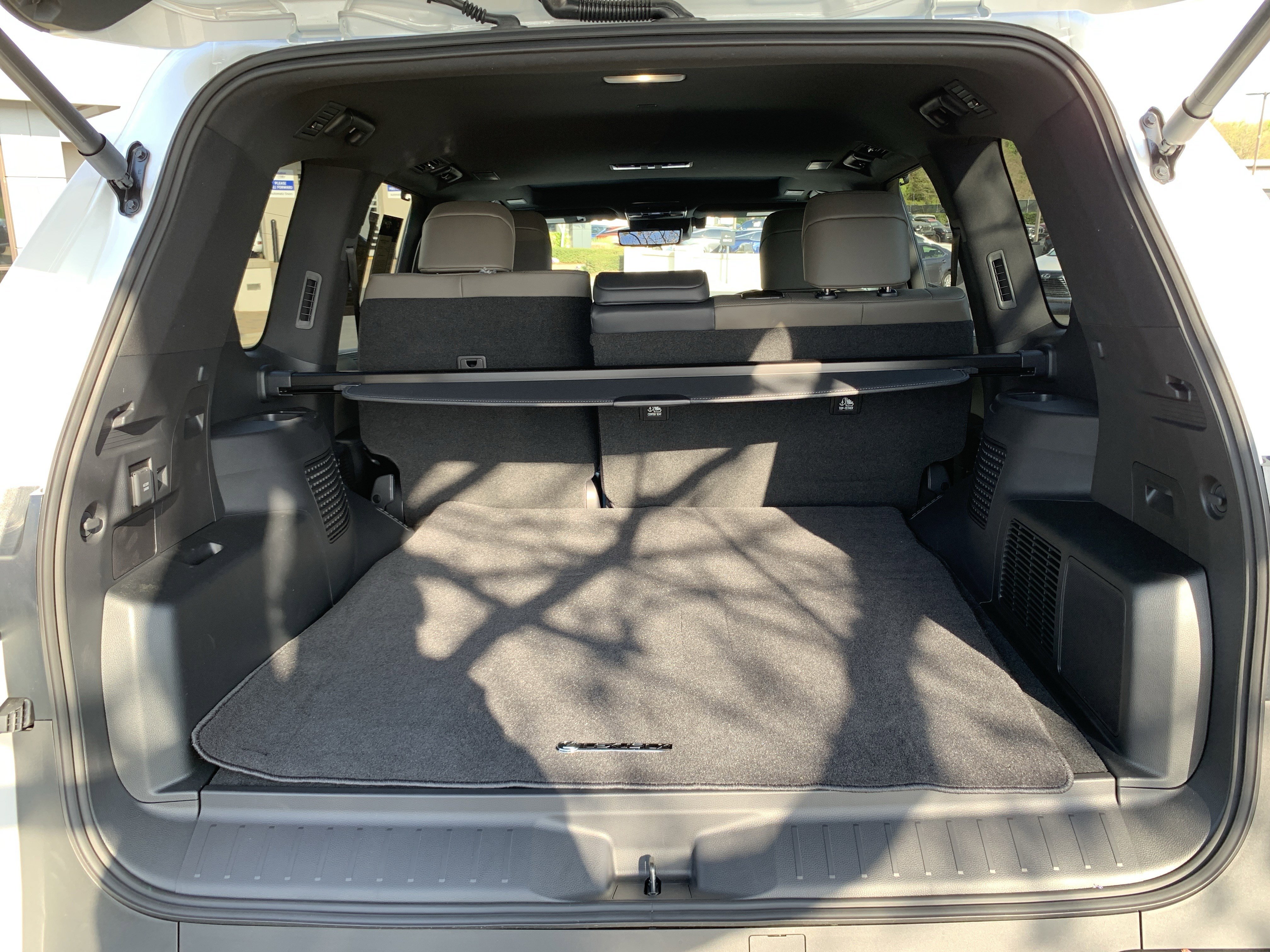 Certified 2026 Lexus LX 700h Overtrail w/ Accessory Package (Z1) image 34