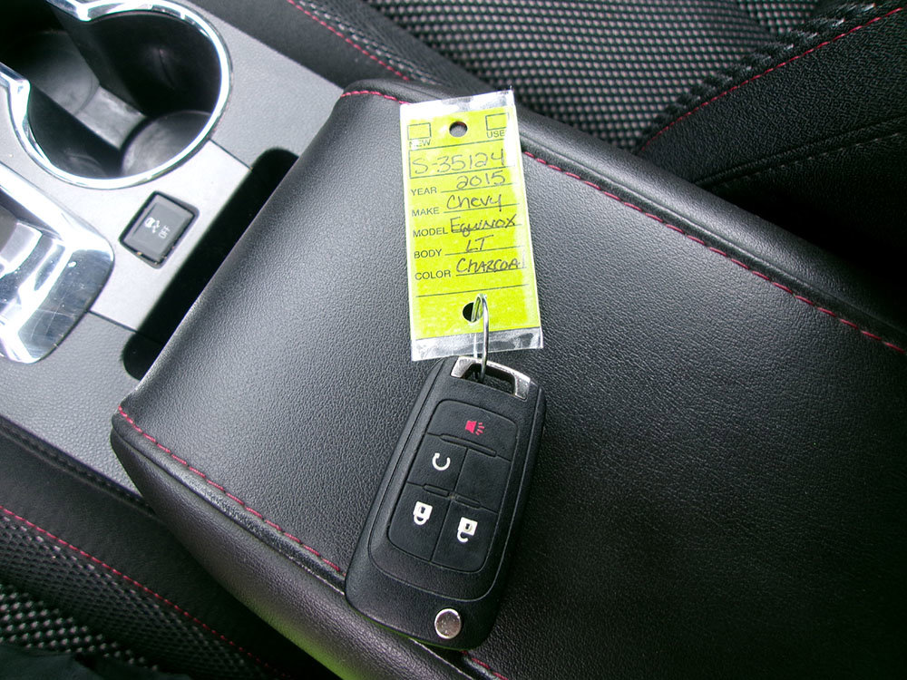Used 2015 Chevrolet Equinox LT AWD/4WD image 17