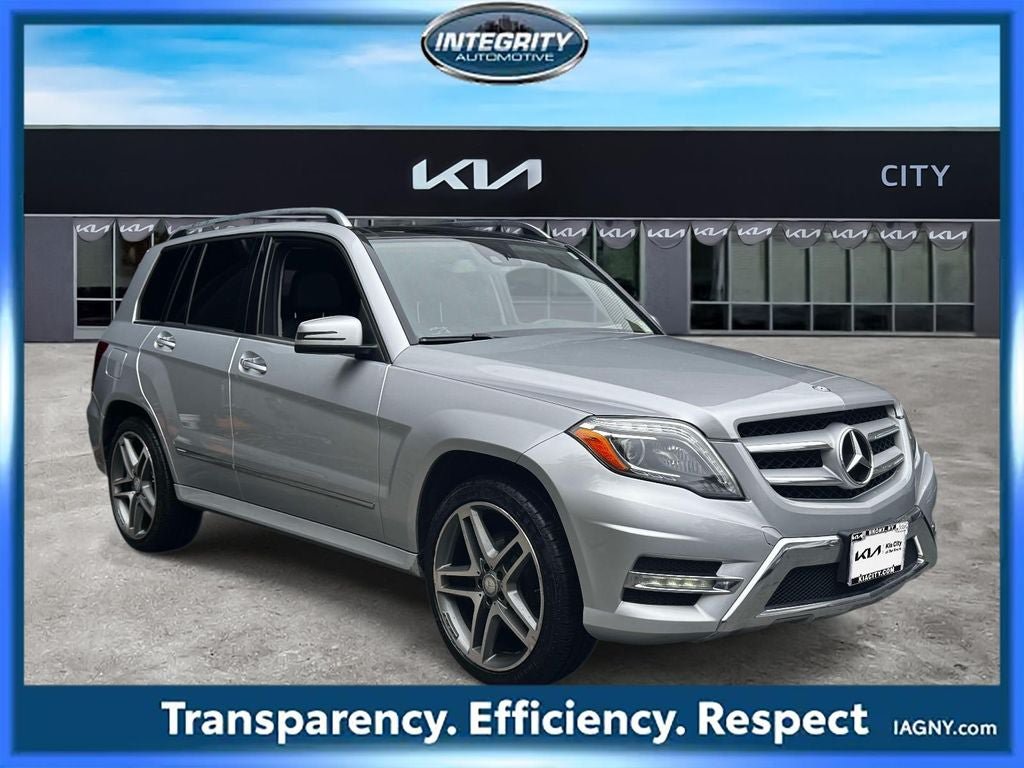 Used 2015 Mercedes-Benz GLK 350 4MATIC image 1
