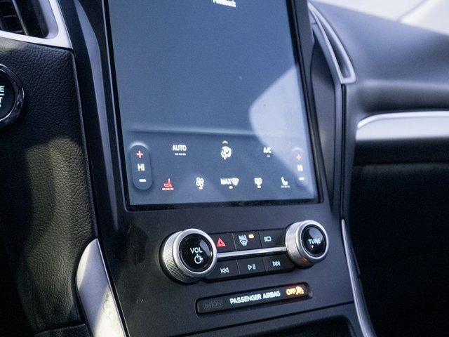 Used 2022 Ford Edge SEL image 26