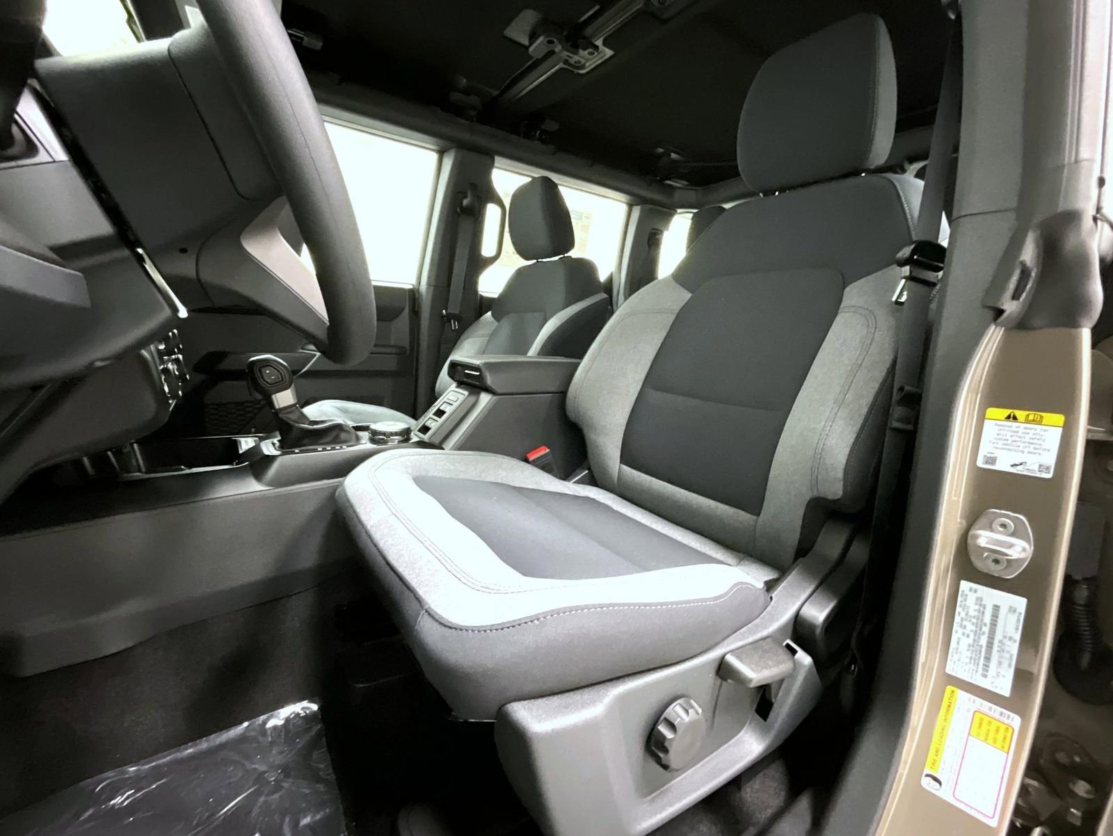 New 2025 Ford Bronco Base image 10