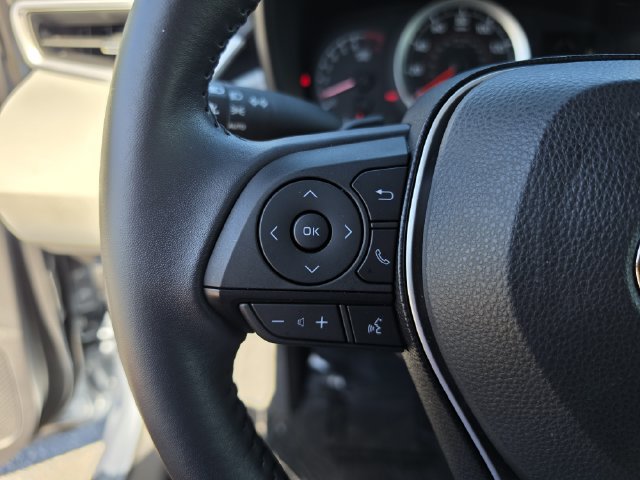 Used 2020 Toyota Corolla SE FWD image 29