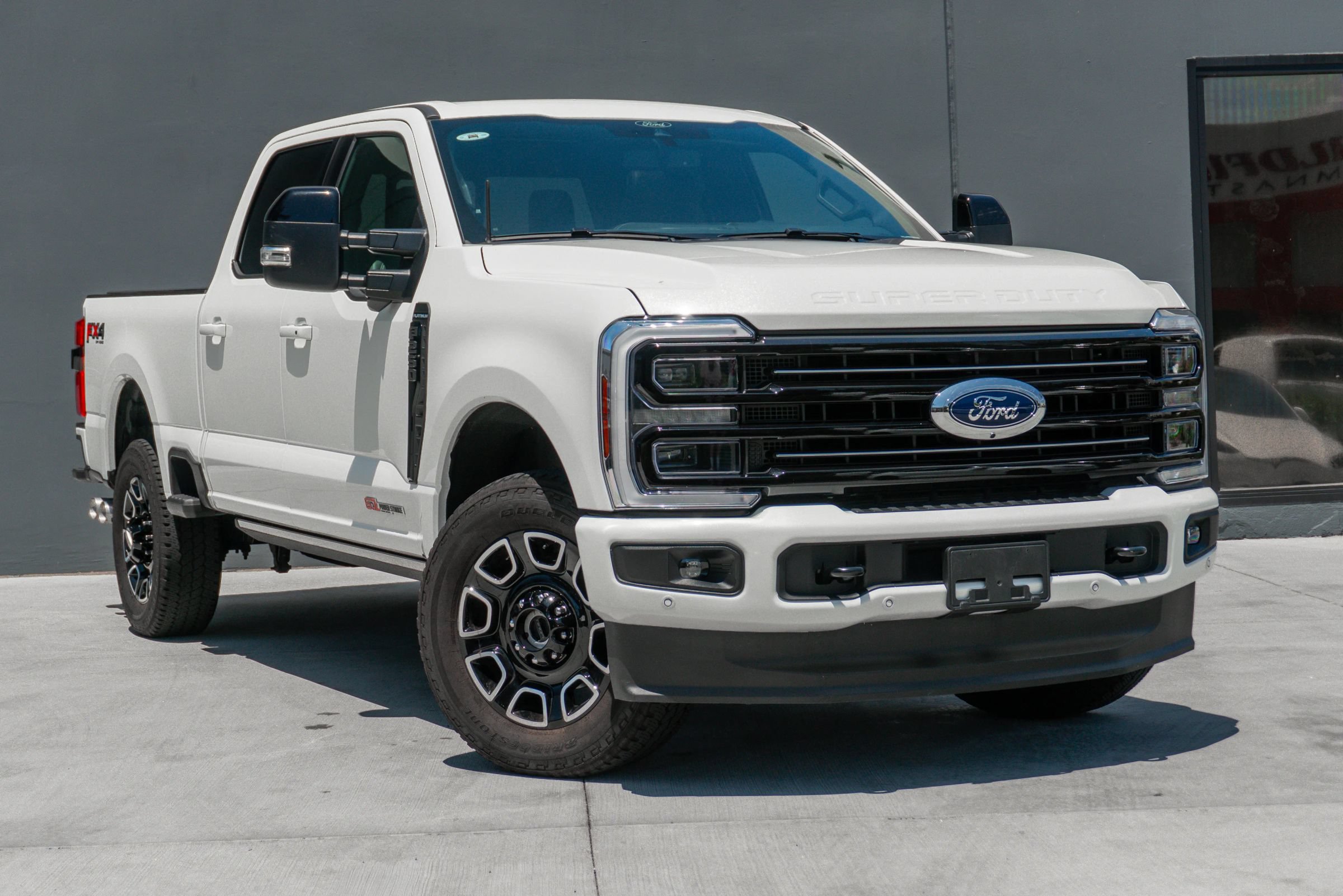 Used 2026 Ford F250 Platinum AWD/4WD image 5
