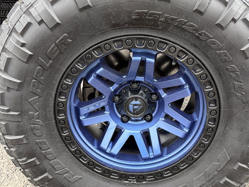 Used 2021 Jeep Gladiator Sport image 17