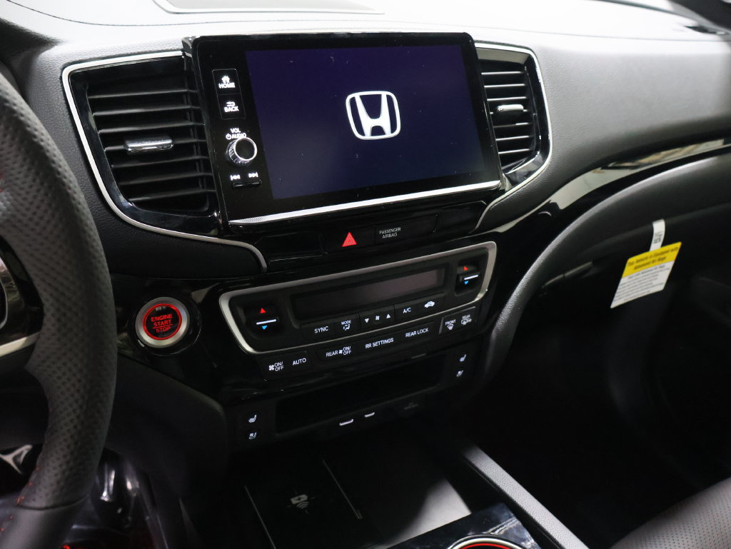 New 2026 Honda Ridgeline Black Edition image 24