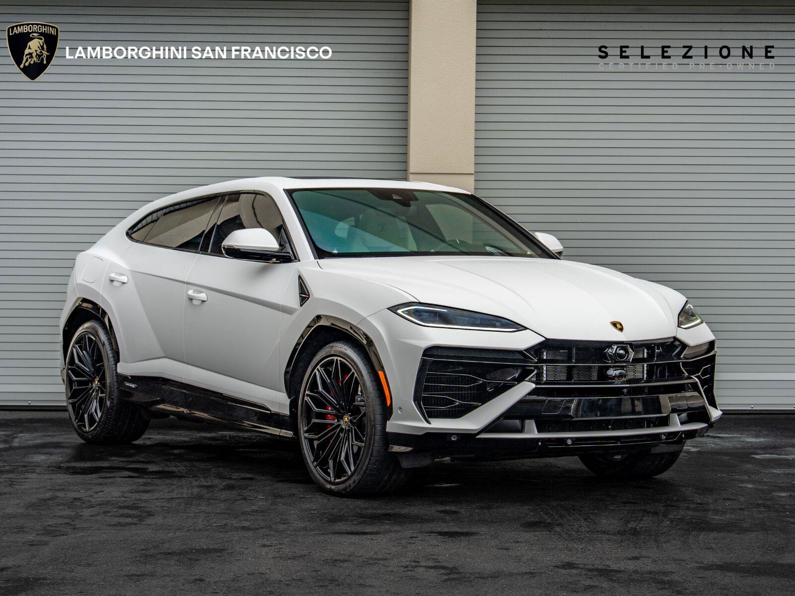 Used 2025 Lamborghini Urus Performante AWD/4WD image 1