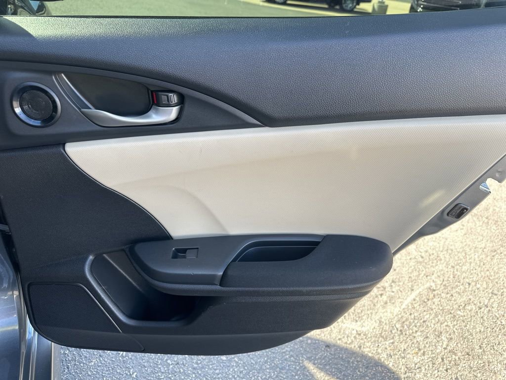Used 2018 Honda Civic EX image 29