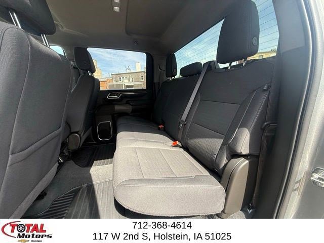 Used 2025 Chevrolet Silverado 2500 LT w/ Convenience Package AWD/4WD image 11
