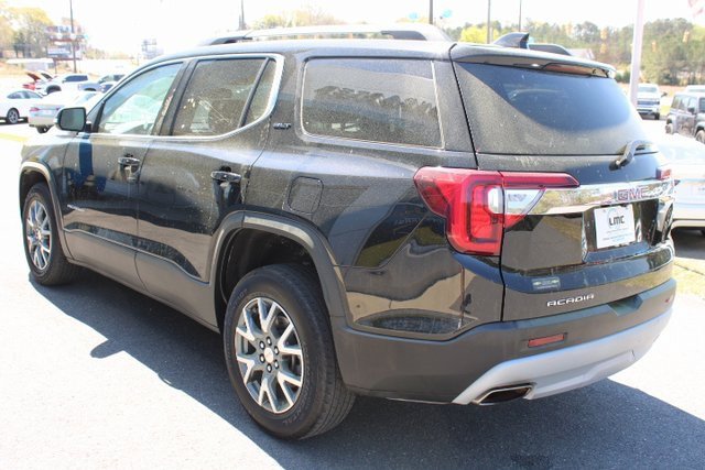 Certified 2023 GMC Acadia SLT image 2