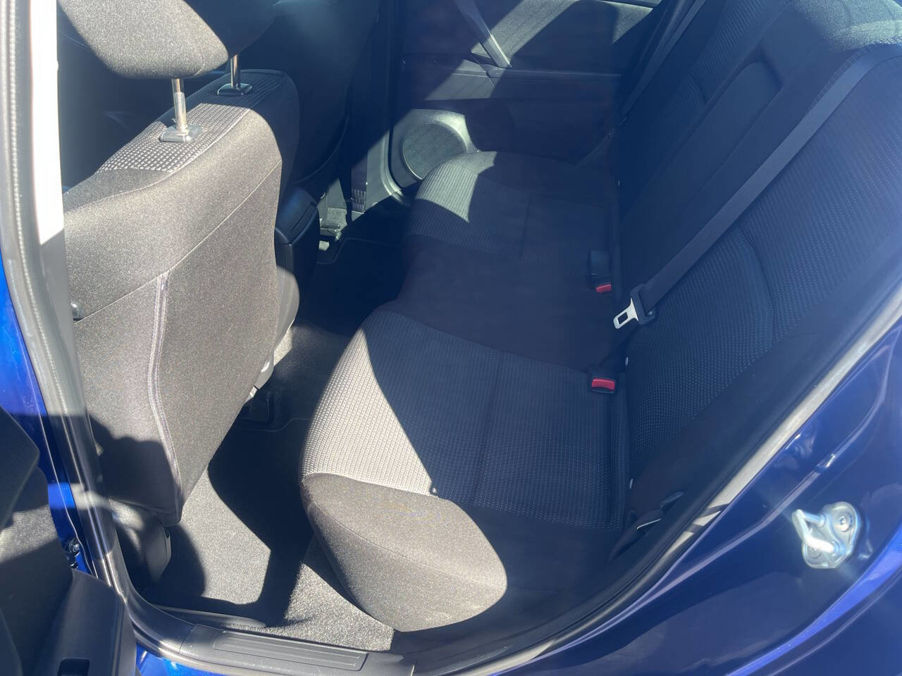 Used 2013 MAZDA MAZDA3 i Touring image 9