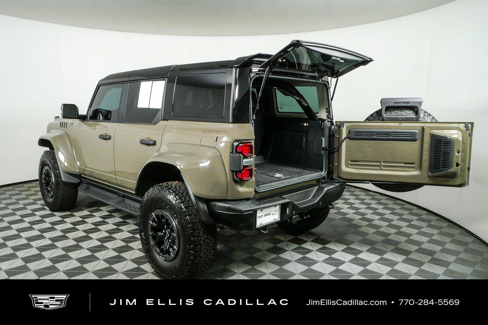 Used 2025 Ford Bronco Raptor AWD/4WD image 34