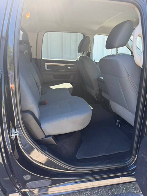Used 2017 RAM 2500 SLT AWD/4WD image 36
