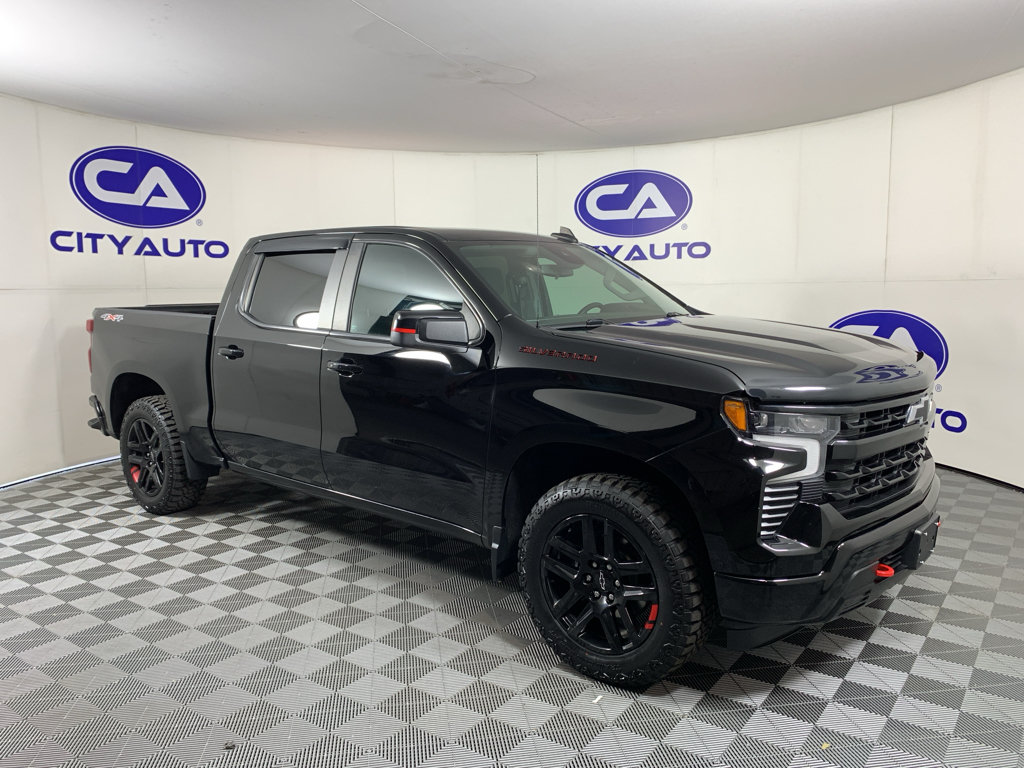 Used 2022 Chevrolet Silverado 1500 RST w/ Redline Edition AWD/4WD image 1