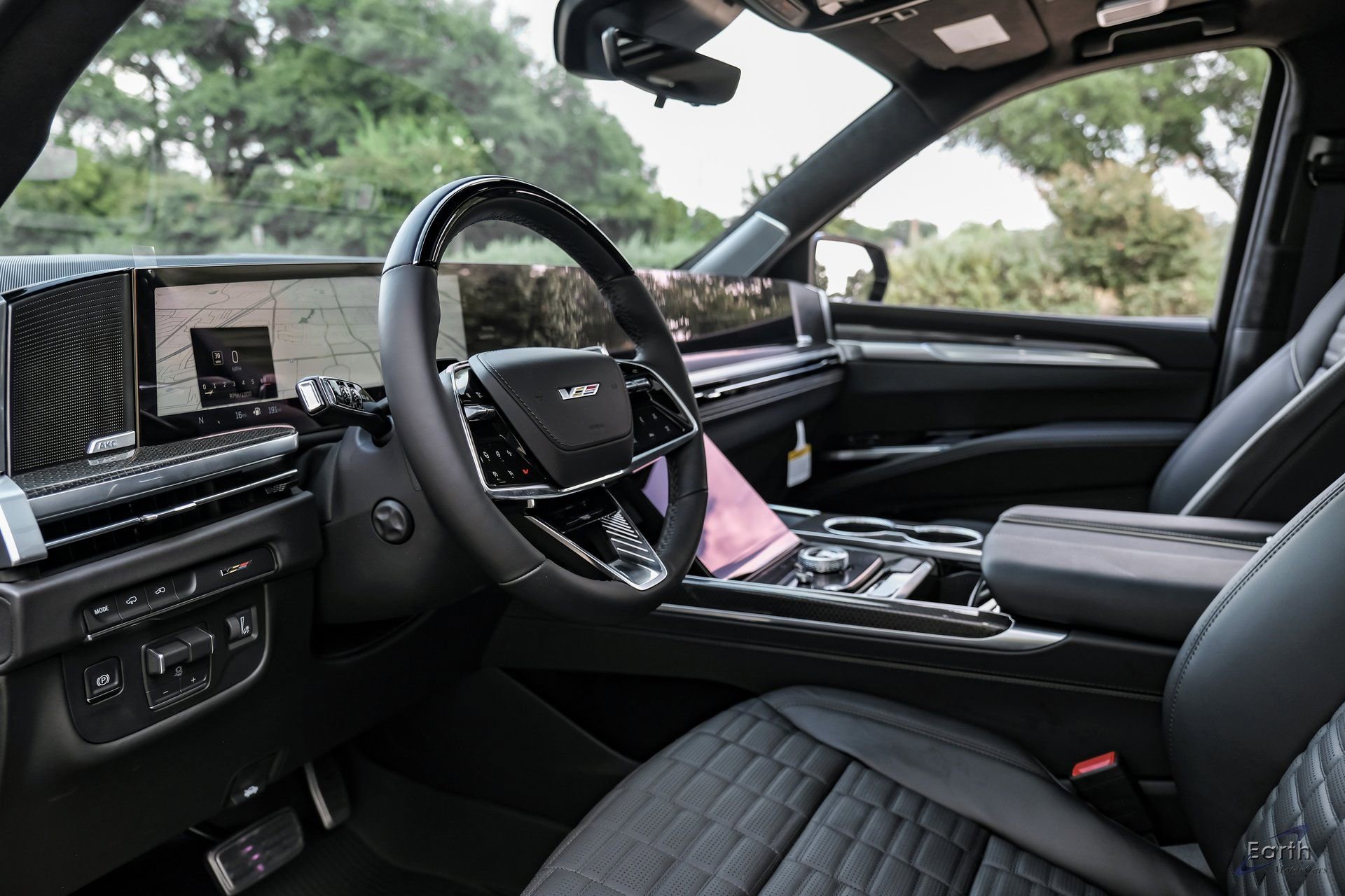 Used 2026 Cadillac Escalade V w/ LPO, Floor Liner Package image 33