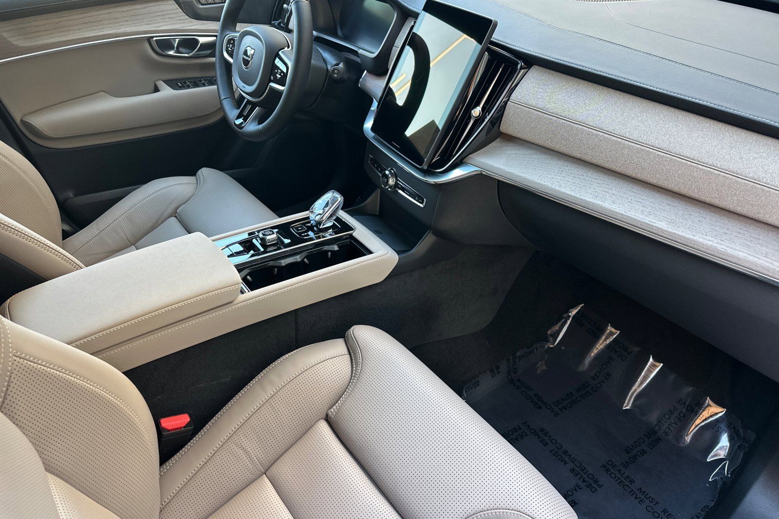 New 2026 Volvo XC90 B6 Ultra image 18