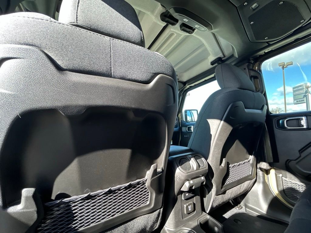 New 2026 Jeep Gladiator Rubicon w/ Steel Power Dome Hood Package image 27