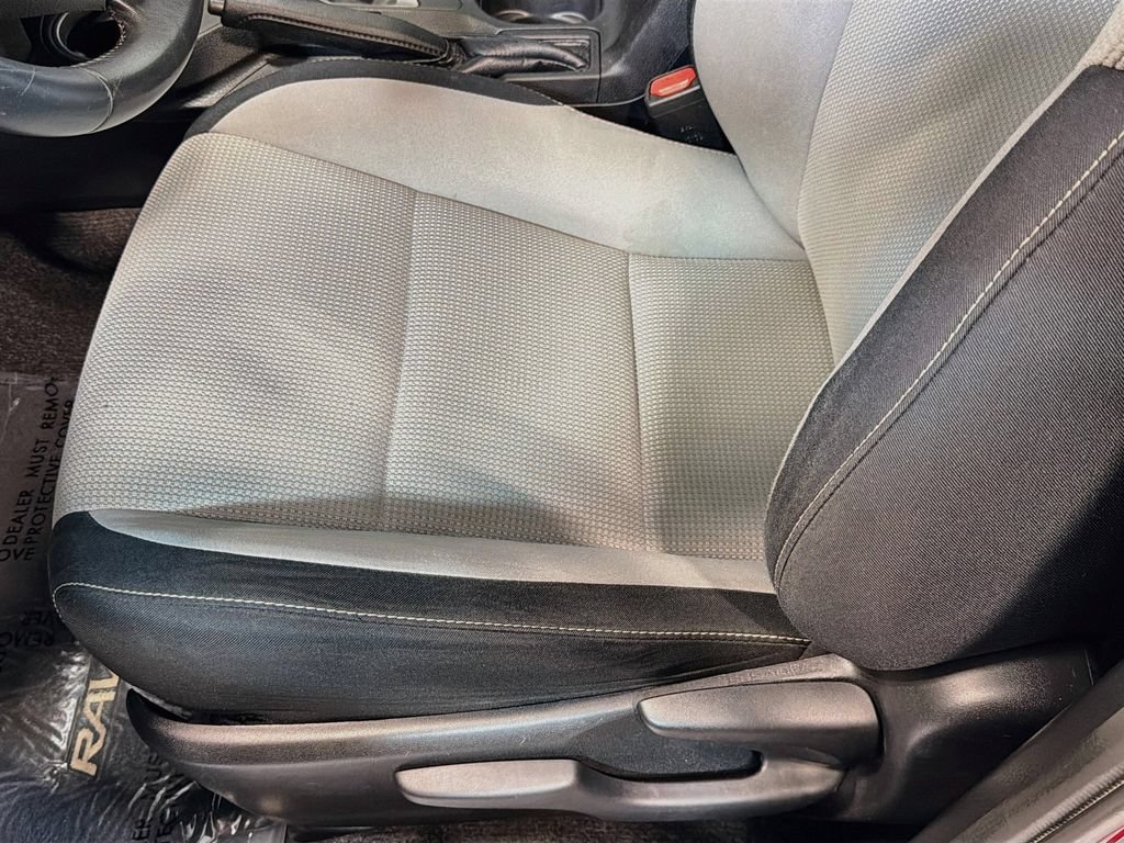 Used 2016 Toyota RAV4 XLE AWD/4WD image 20