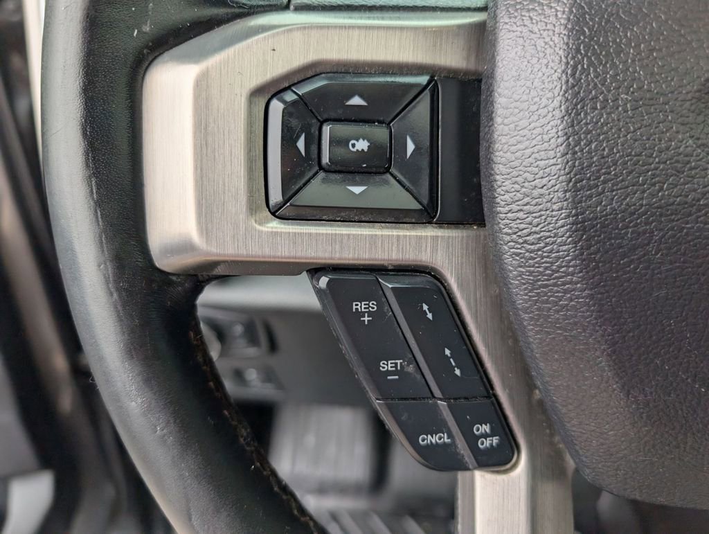 Used 2019 Ford F150 Platinum w/ Equipment Group 701A Luxury image 29