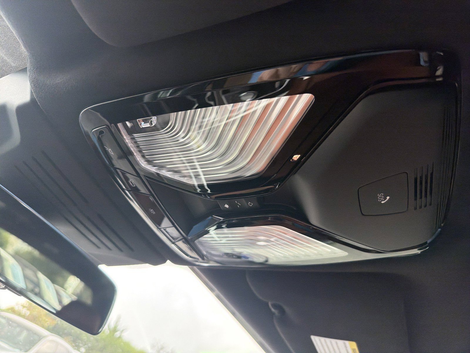 New 2027 BMW X7 M60i AWD/4WD image 37