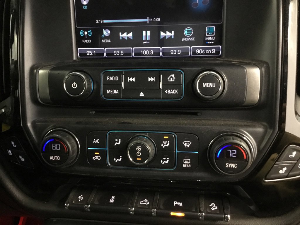 Used 2016 Chevrolet Silverado 1500 LTZ Z71 w/ LTZ Plus Package AWD/4WD image 25
