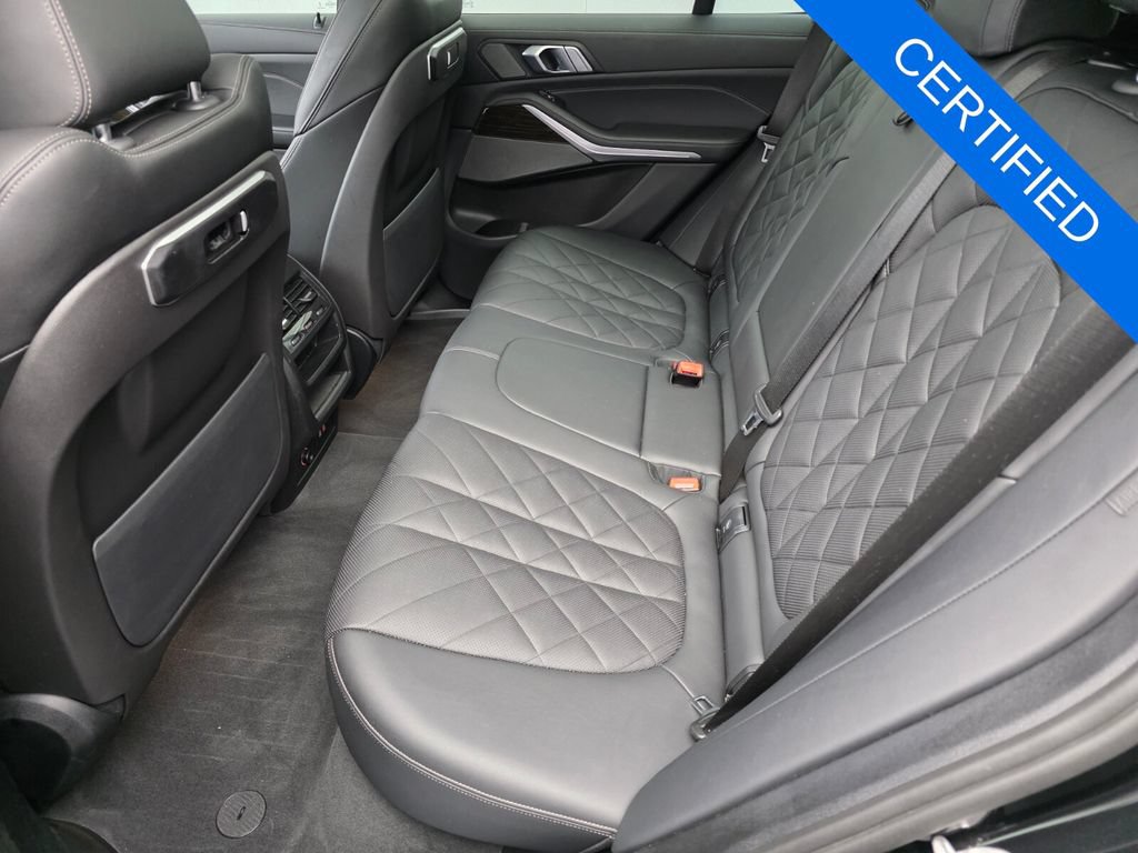 Certified 2024 BMW X5 xDrive40i w/ M Sport Package AWD/4WD image 14
